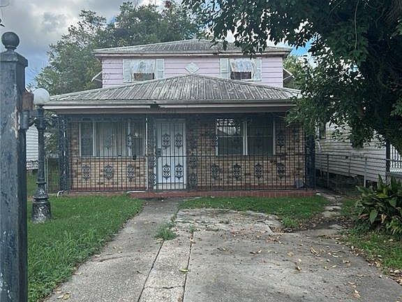 2nd image of 1716 Odeon St