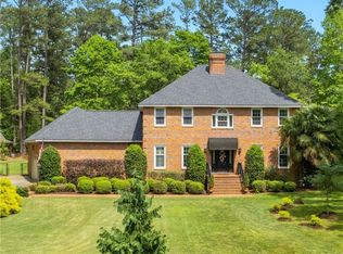 102 Wilderness Dr, Laurens, SC 29360