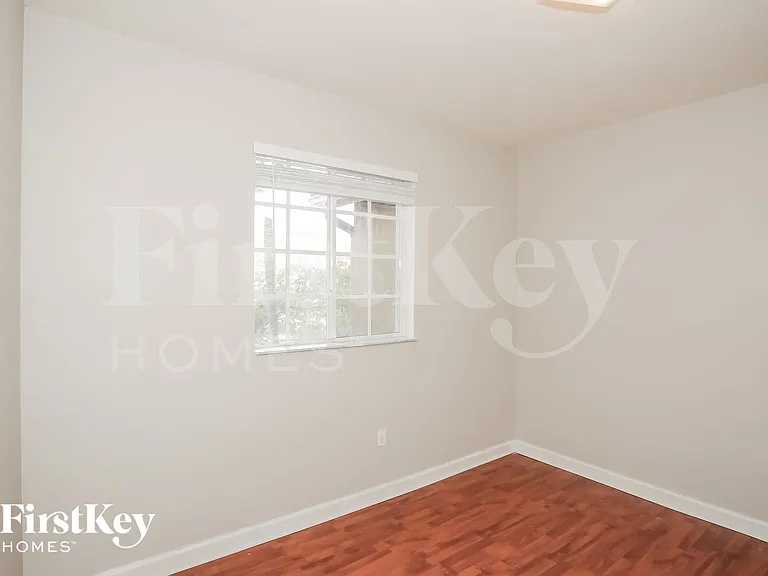 21471 SW 86th Pl — Photo 12