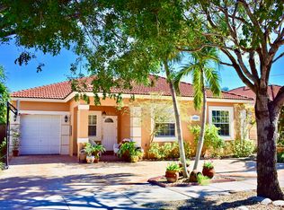 14945 NW 90th Ct, Miami Lakes, FL 33018