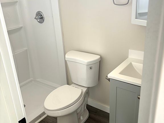 5th image of 3541 Luna Ave #1