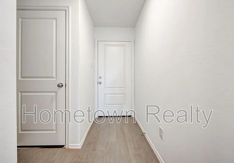 3303 NW 149th St — Photo 4