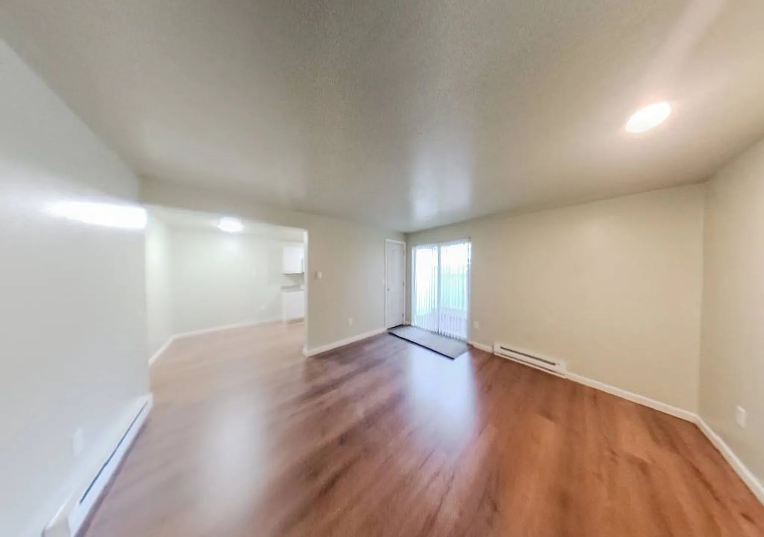 8612 N Mayfair St — Photo 2