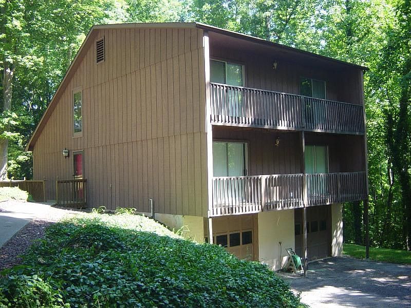1st image of 190 Taylor Dr