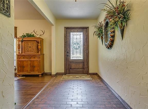 3rd image of 9001 County Road 519