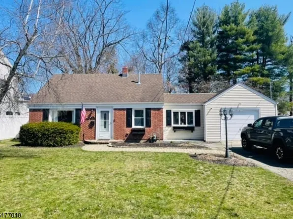 25 Village Rd, Pequannock Twp., NJ 07444