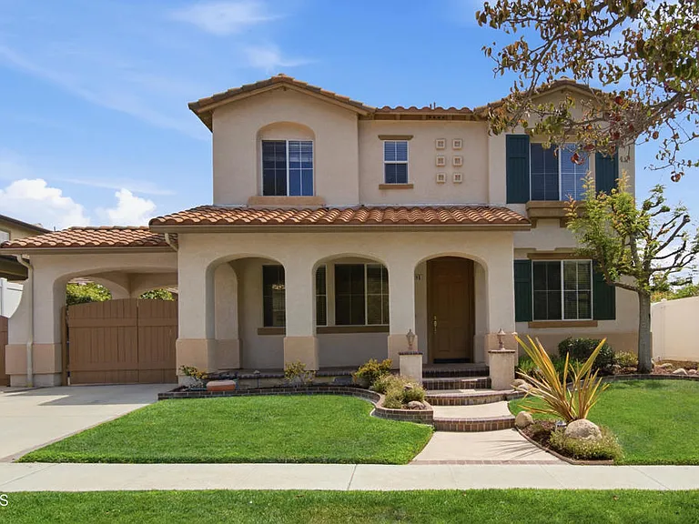1696 Salt River Ave — Photo 1