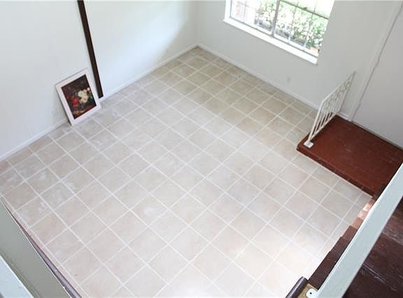 5th image of 2102 Monaco Dr