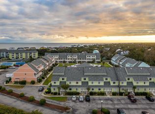 9201 Coast Guard Rd #H203, Emerald Isle, NC 28594