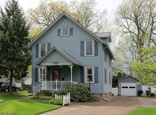 217 Columbus St, Elyria, OH 44035