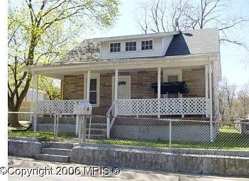 2nd image of 1005 Jansen Ave