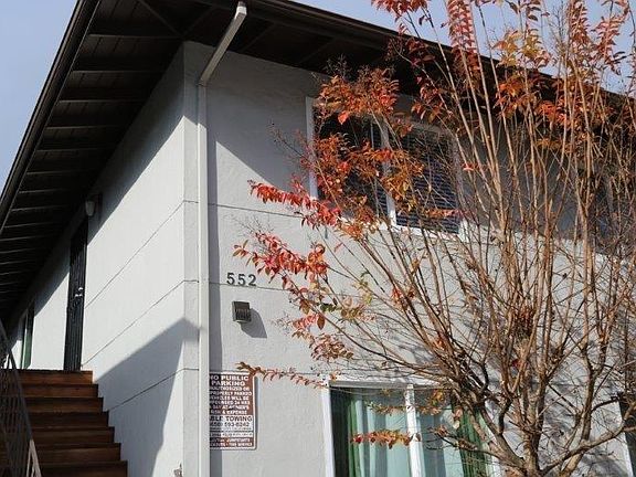 2nd image of 552 Geneva Ave #10