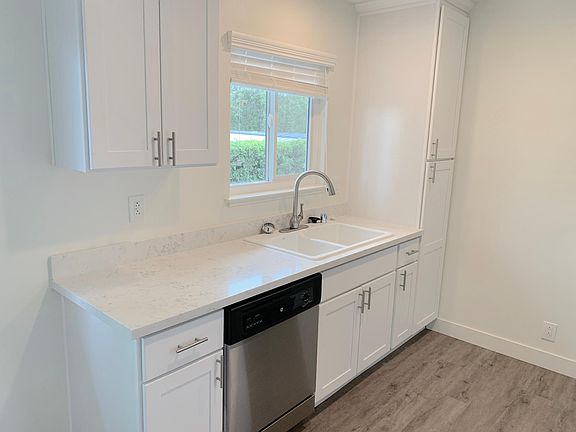 4th image of 565 Escuela Ave APT 16