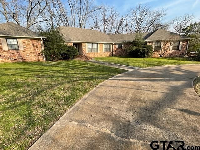 1st image of 15902 Regian Dr