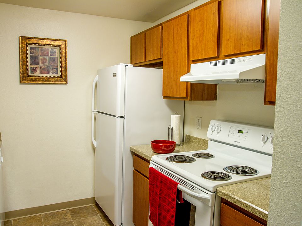 2nd image of 9927 S 248th Pl APT B203