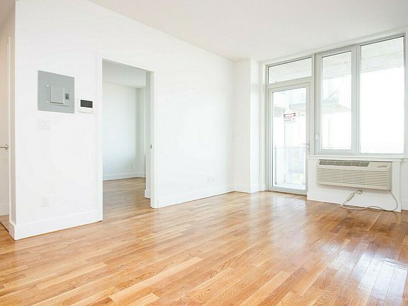 2nd image of 1247 Atlantic Ave Penthouse 1004