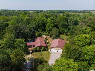 481 Aspen Rd, Xenia, IL 62899