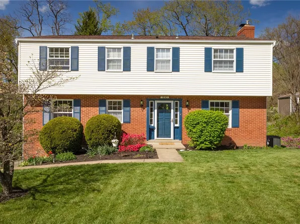 1243 Sun Ridge Dr, Pittsburgh, PA 15241