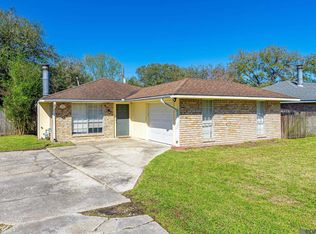 13183 Rosetta St, Geismar, LA 70734