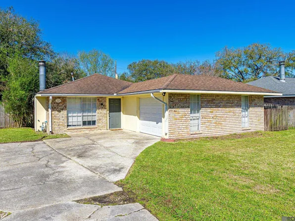13183 Rosetta St, Geismar, LA 70734