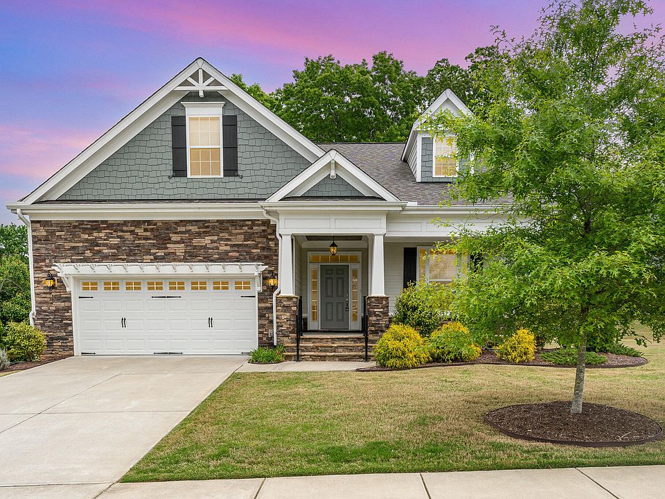 1st image of 7409 Stonehenge Farm Ln
