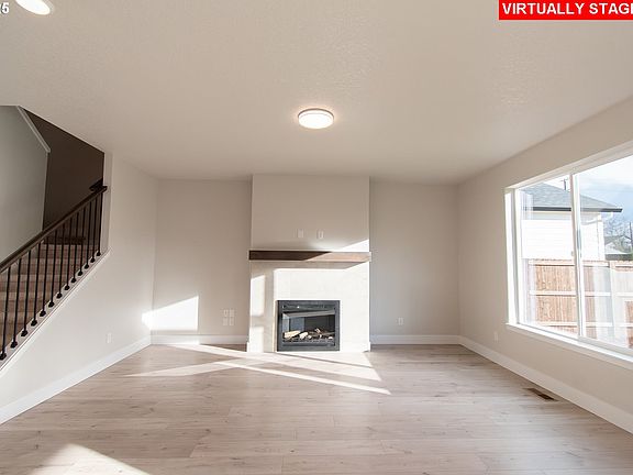 3rd image of 12303 NE 107th Way