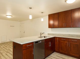 2407 NW 59th St APT 1, Seattle, WA 98107