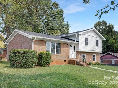 6762 Glenmoor Dr, Charlotte, NC, 28214