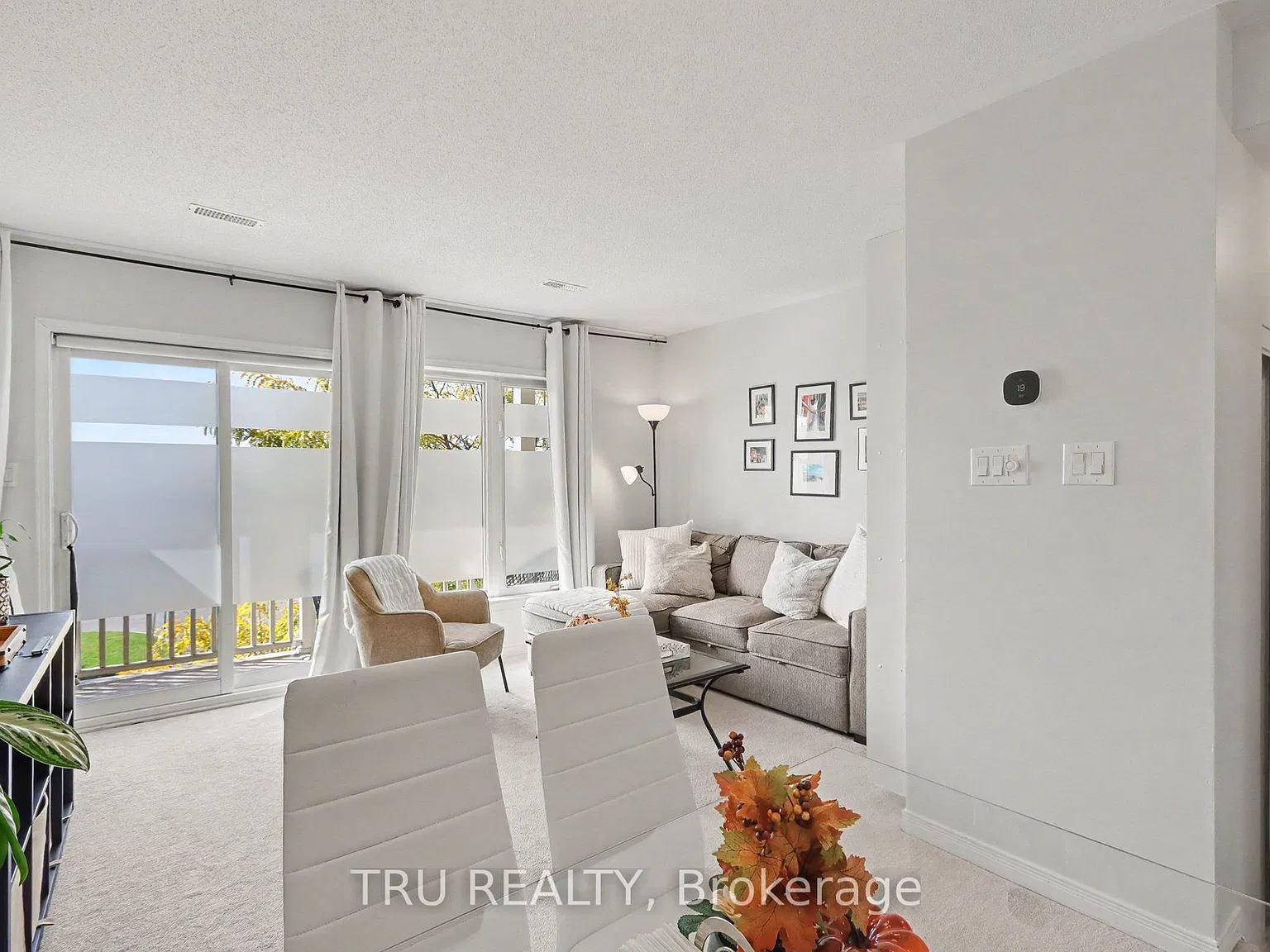 2 bed, $2,250 — Photo 2