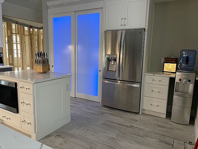 2nd image of 155 Sundiet St