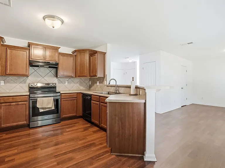 1906 Treefrog Ct — Photo 13