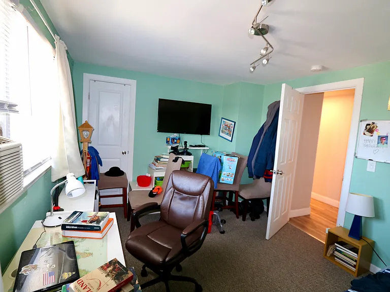 47 Van Dyke St #2 — Photo 7
