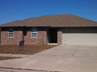 3055 W Sheffield St, Springfield, MO 65802