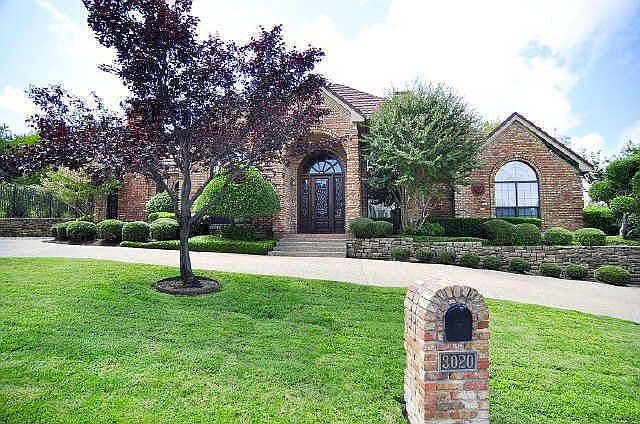 1st image of 3020 Arbor Oaks Dr