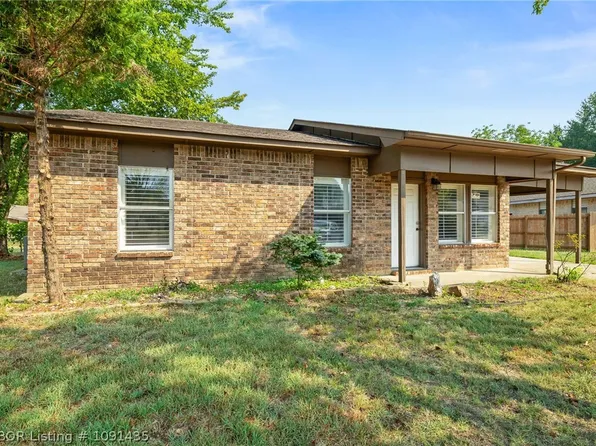 102 Chippewa Trl, Greenwood, AR 72936