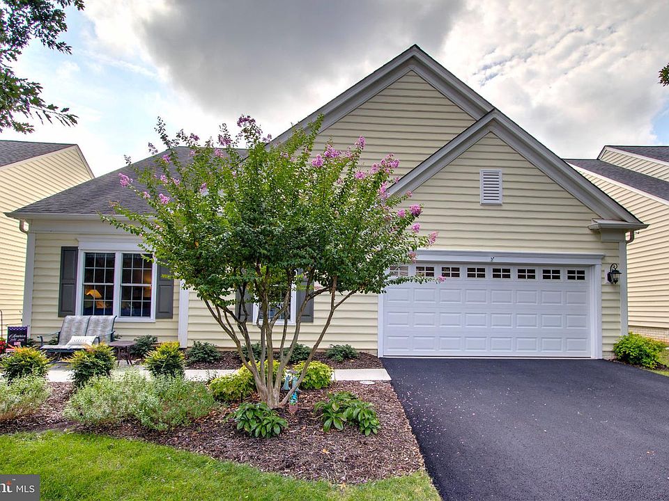 1st image of 20663 Golden Ridge Dr