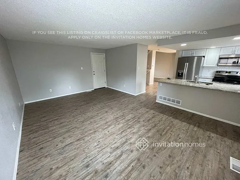 12274 Glencoe St — Photo 8