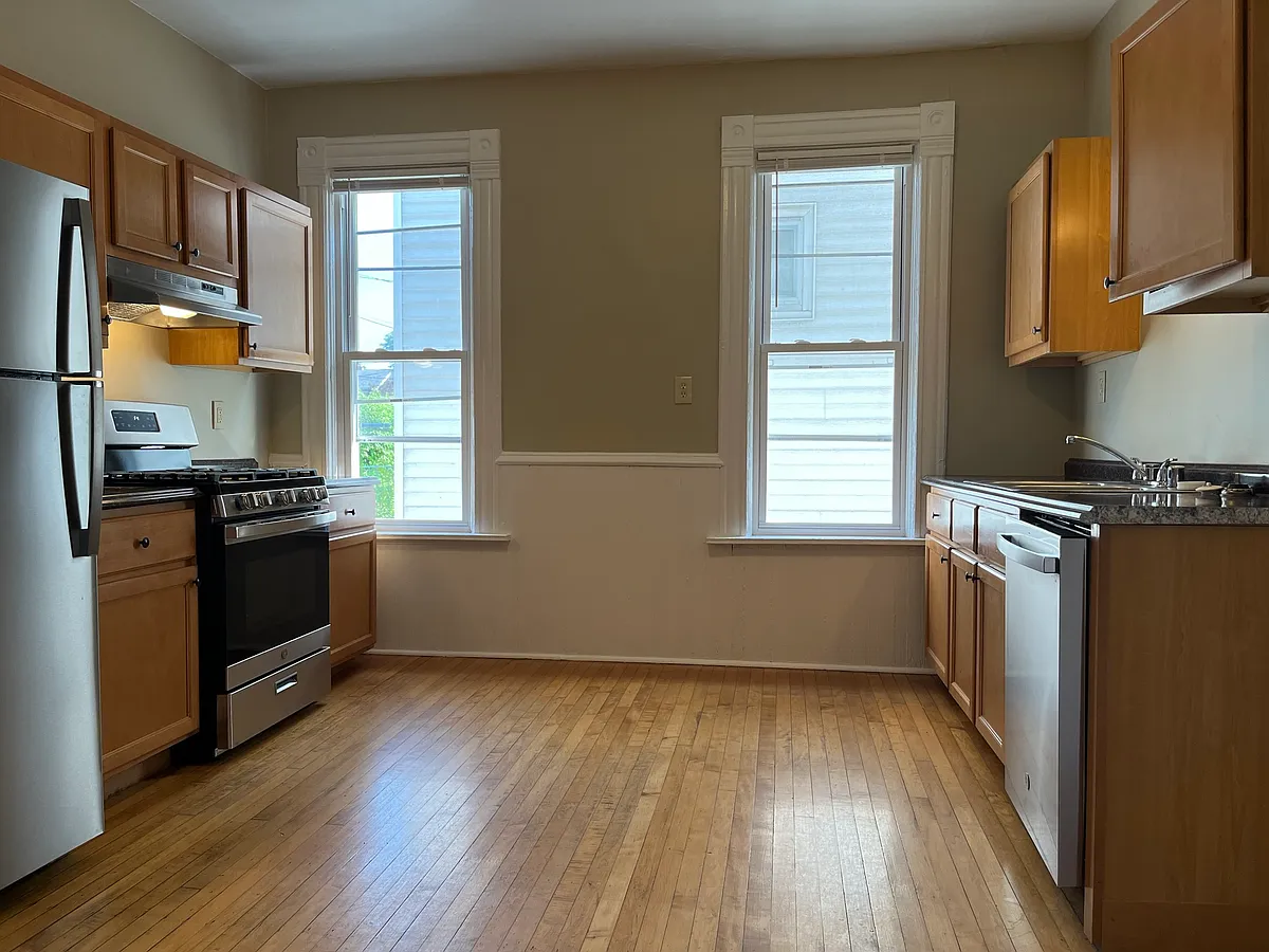Building Photo - 3104 S Griffin Ave #1