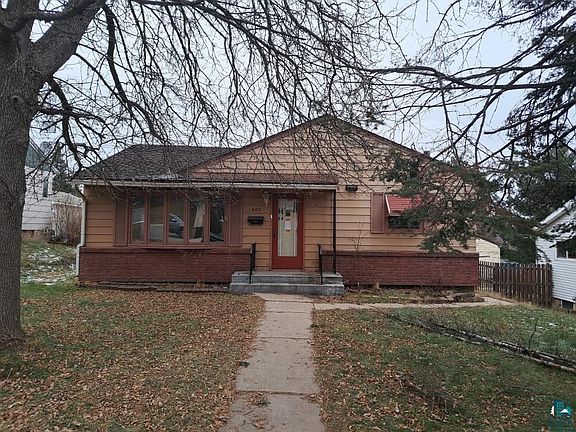 3rd image of 402 Norman Ave