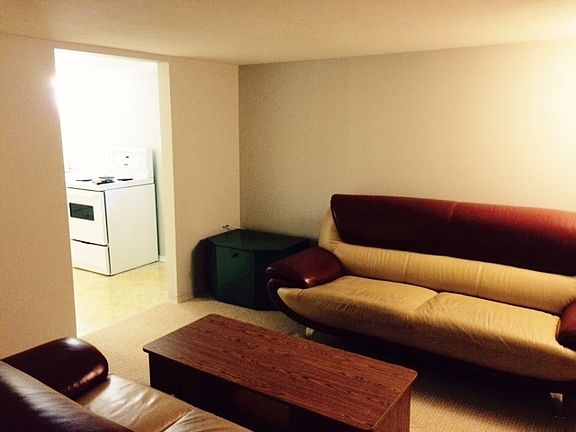 4th image of 321 Belfield St #3