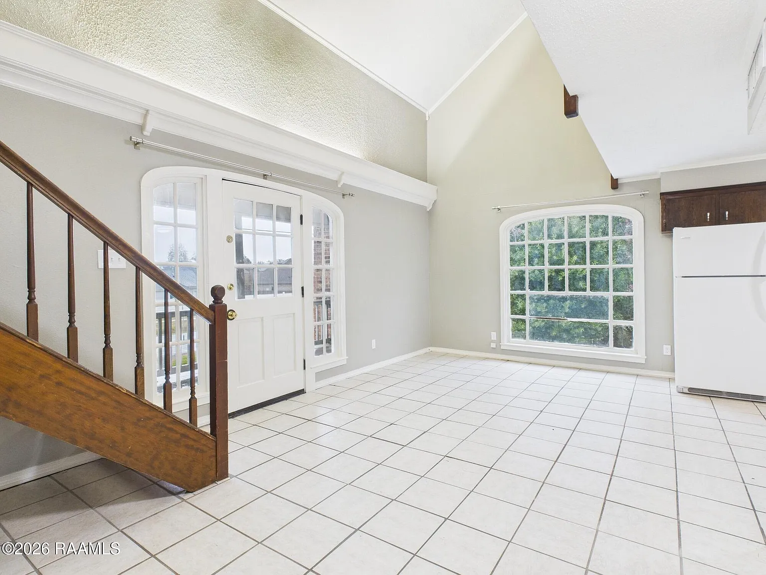 2 bed, 2.0 bath, 1350 sqft, $1,300 — Photo 2