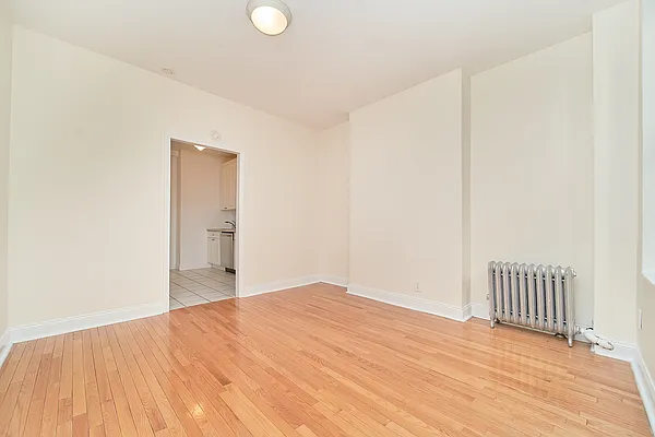 Rented by Living New York | media 8