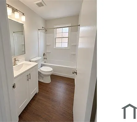 71 Low St — Photo 2