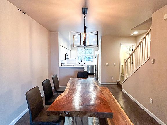 5th image of 16125 Juanita Woodinville Way NE Unit 1612