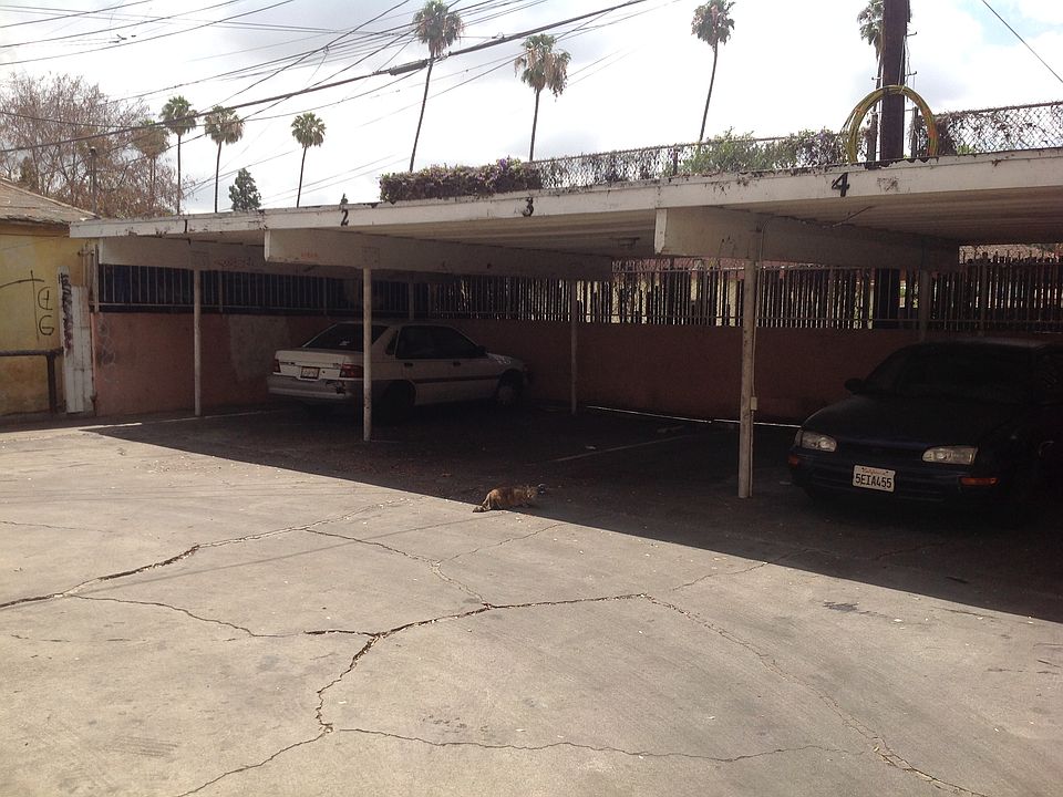 2nd image of 1036 W 95th St APT 9