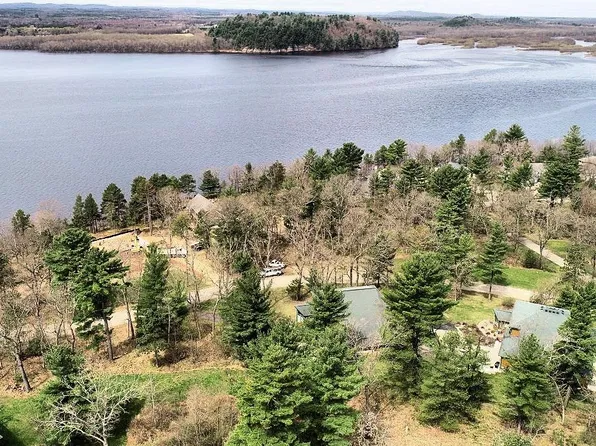 1-2 Greenway Crossing Pvt Building 20, Wisconsin Dells, WI 53965