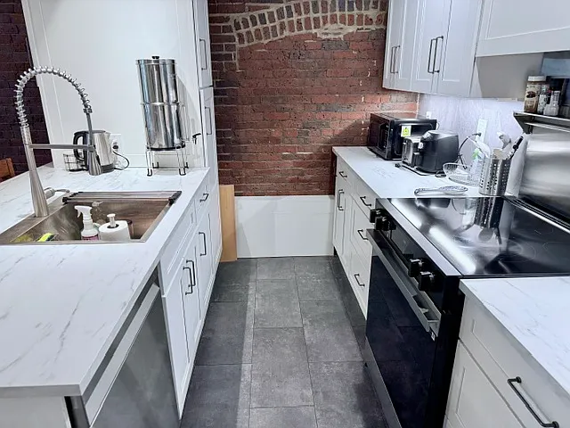 120 Commercial St #3-4 — Photo 14