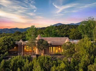 1050 Sierra Del Norte, Santa Fe, NM 87501