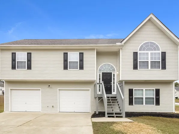 125 Saint Ann Cir, Dallas, GA 30157