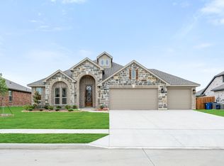 202 Roughrider Trl, Nevada, TX 75173